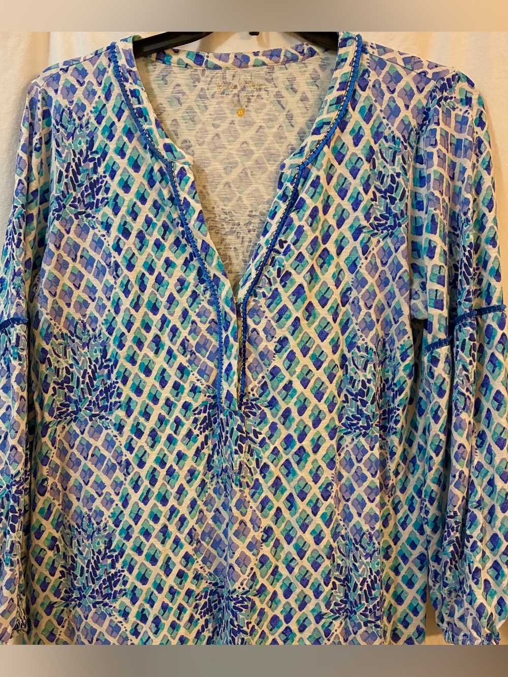 Lilly Pulitzer Dress-Coverup, XL Cotton, hits at knee. Gold thread. Blue Fringe
